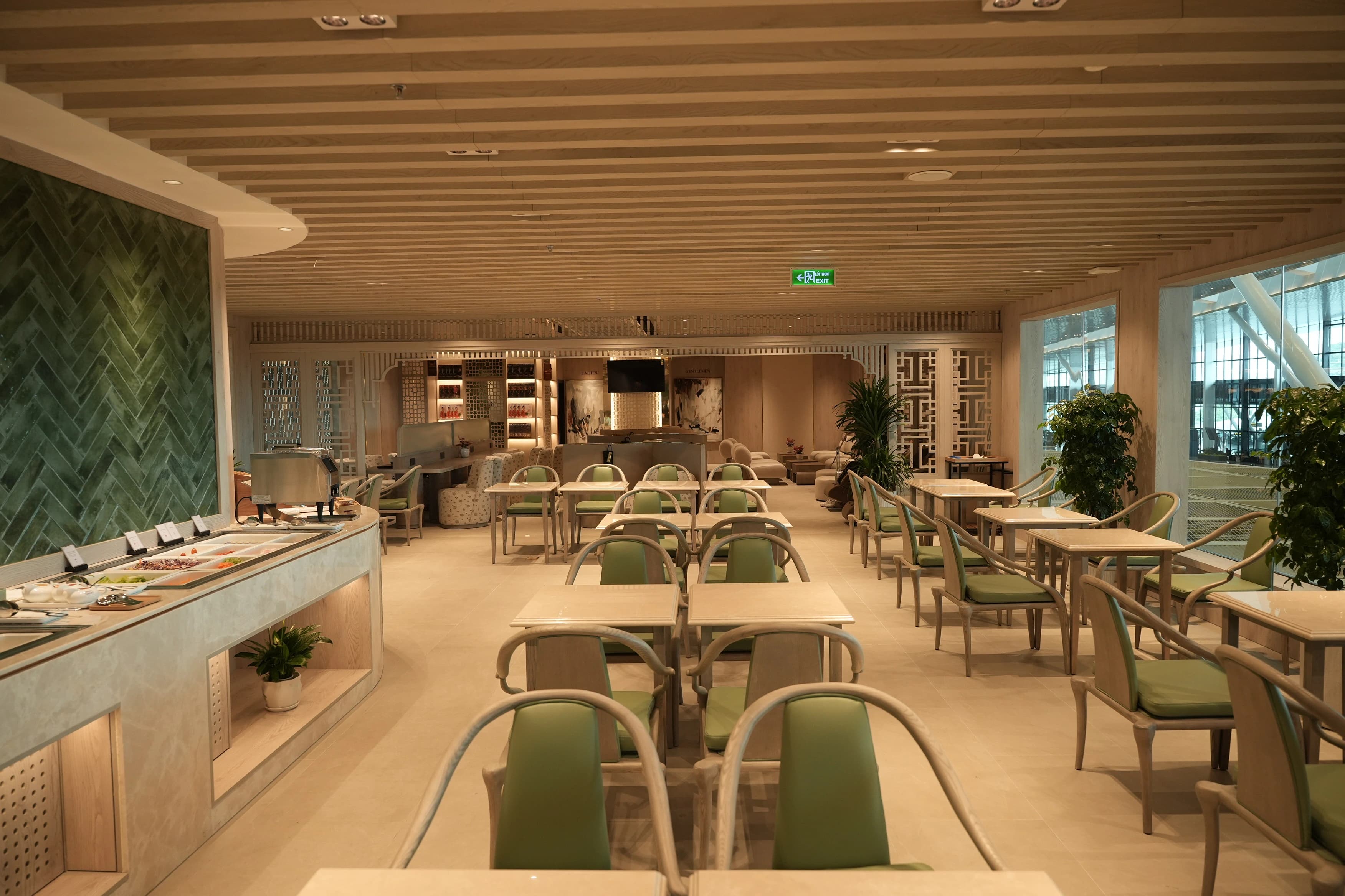 SH Premium Lounge Tan Son Nhat